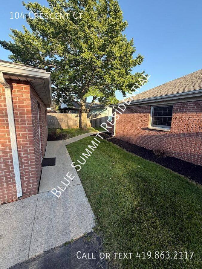 Apartment for rent at 104 Crescent Court, Bucyrus, OH 44820