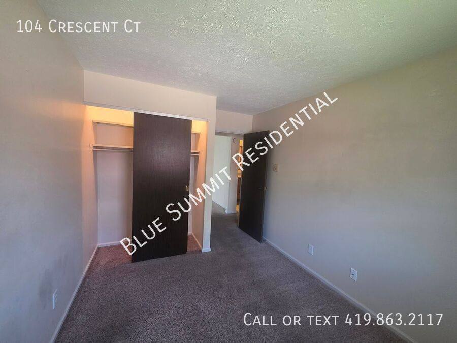 Apartment for rent at 104 Crescent Court, Bucyrus, OH 44820