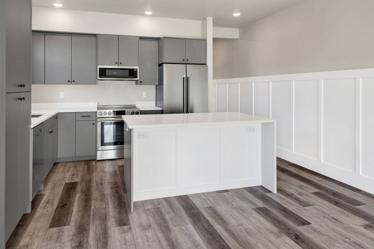 Apartment for rent at 761 Georgia St, Blaine, WA 98230