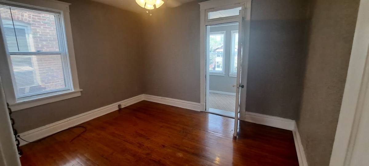 Apartment for rent at 5055-5057 Chippewa St, Saint Louis, MO 63109