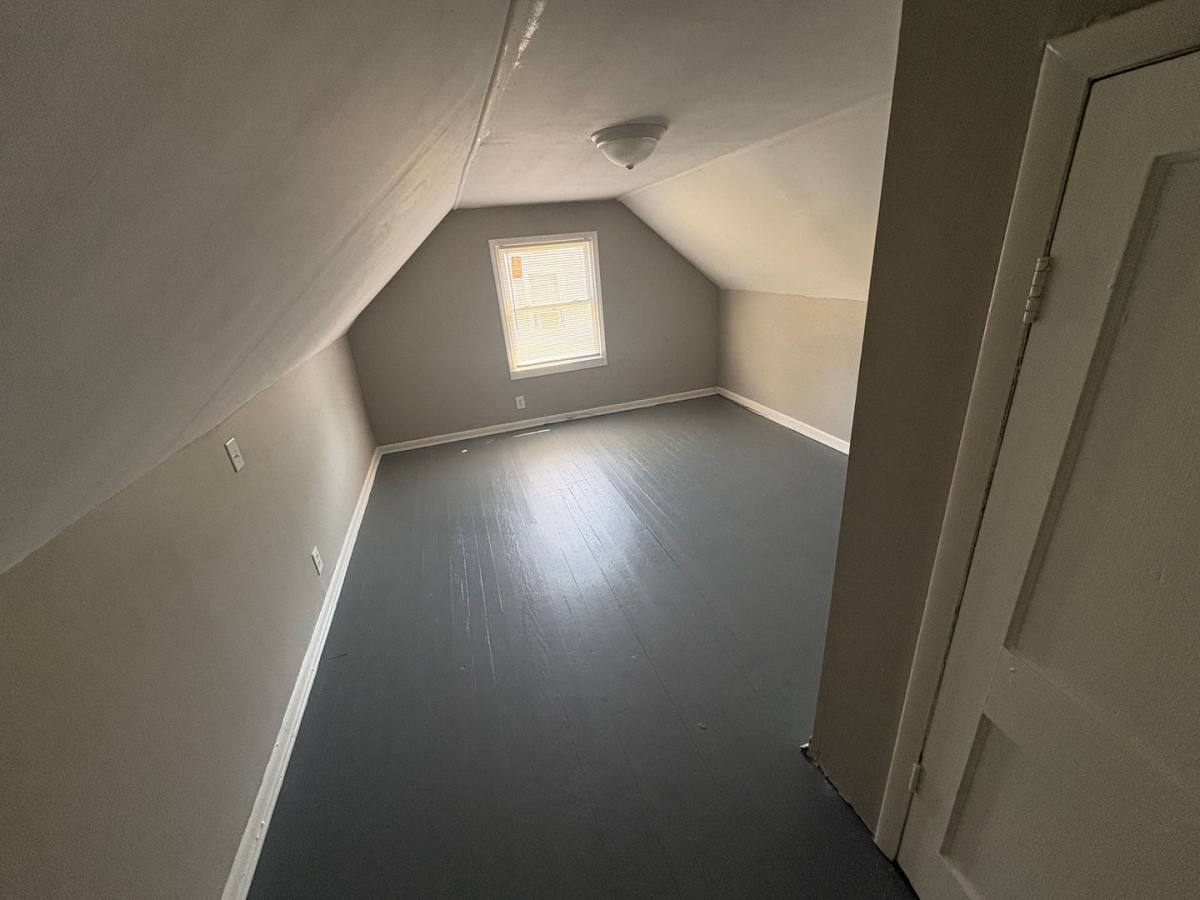 House for rent at 525 S Everett Ave, Columbus, OH 43213