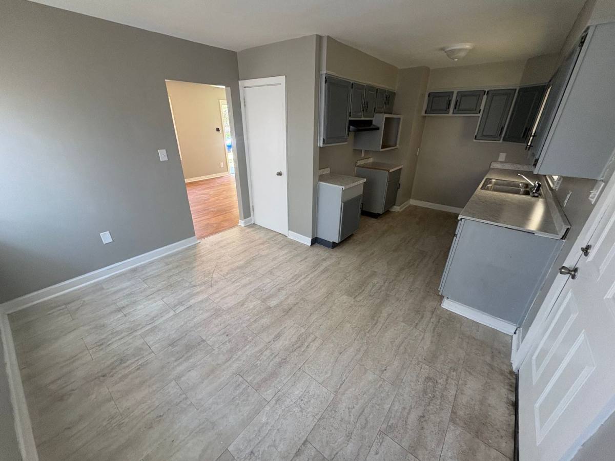 House for rent at 525 S Everett Ave, Columbus, OH 43213