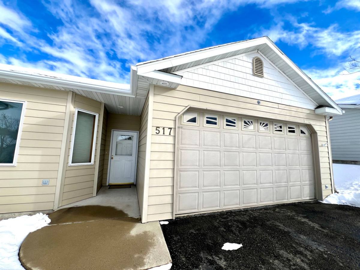 House for rent at 517 Burnham Place, Helena, MT 59601