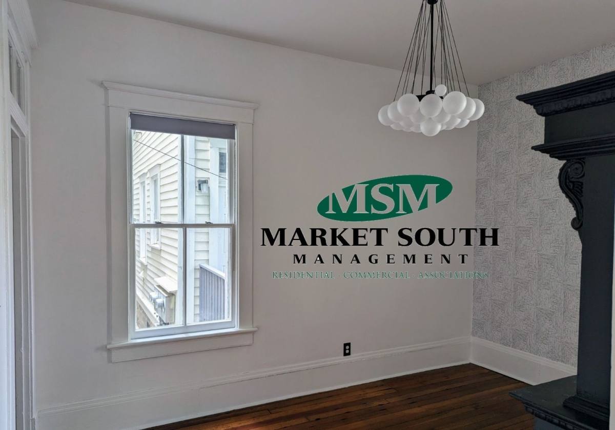 Apartment for rent at 106 E Bolton St, Savannah, GA 31401
