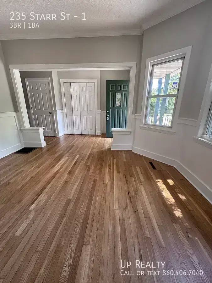 Apartment for rent at 235 Starr St #1, New Haven, CT 06511