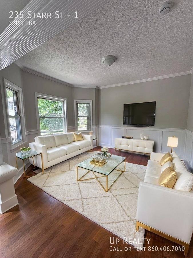 Apartment for rent at 235 Starr St #1, New Haven, CT 06511