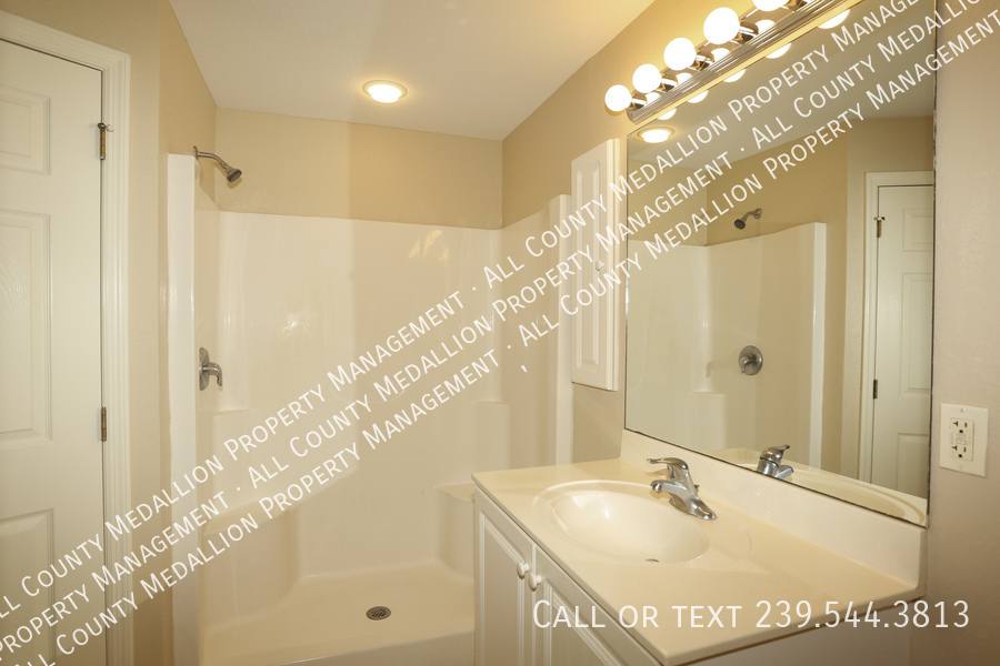 Apartment for rent at 4754 Leonard Blvd S, Lehigh Acres, FL 33973