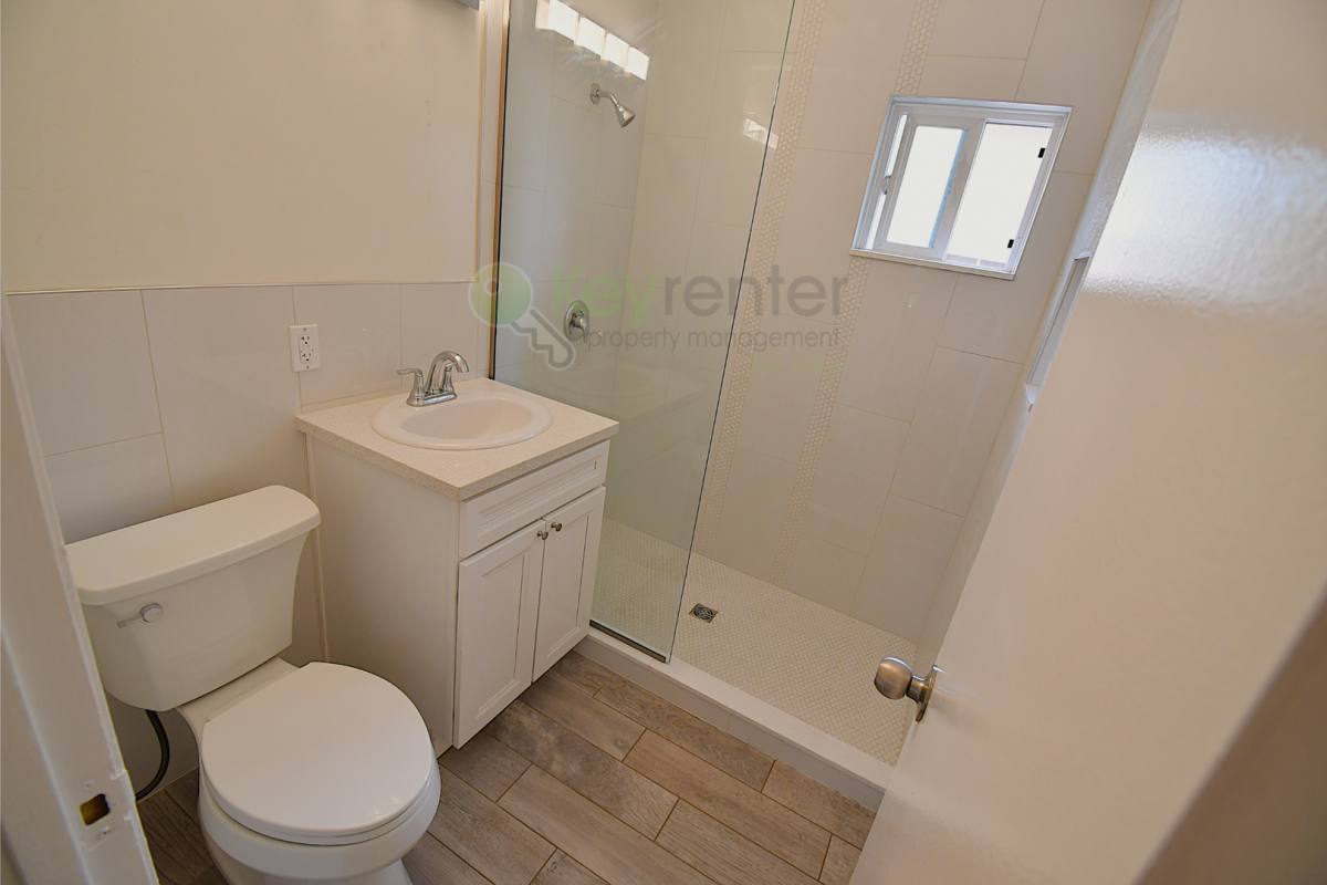 Townhouse for rent at 622 N Nevada St, Oceanside, CA 92054