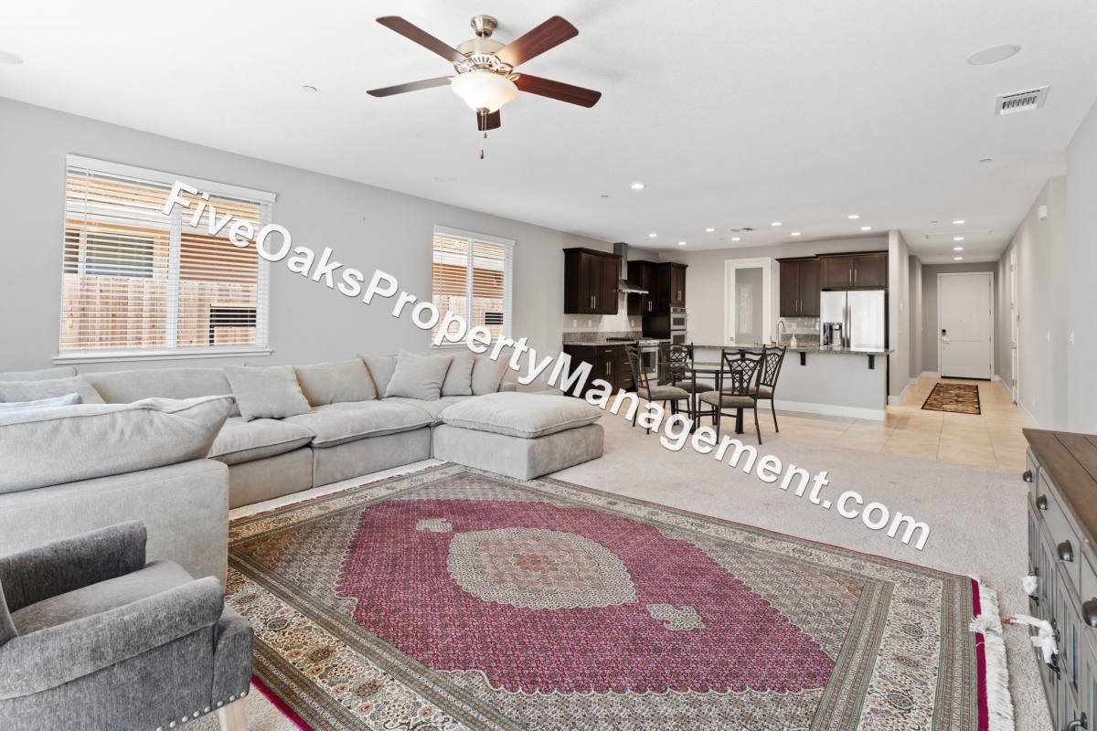 House for rent at 571 Willow Ridge Court, Folsom, CA 95630