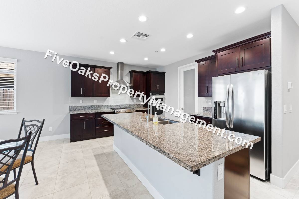 House for rent at 571 Willow Ridge Court, Folsom, CA 95630