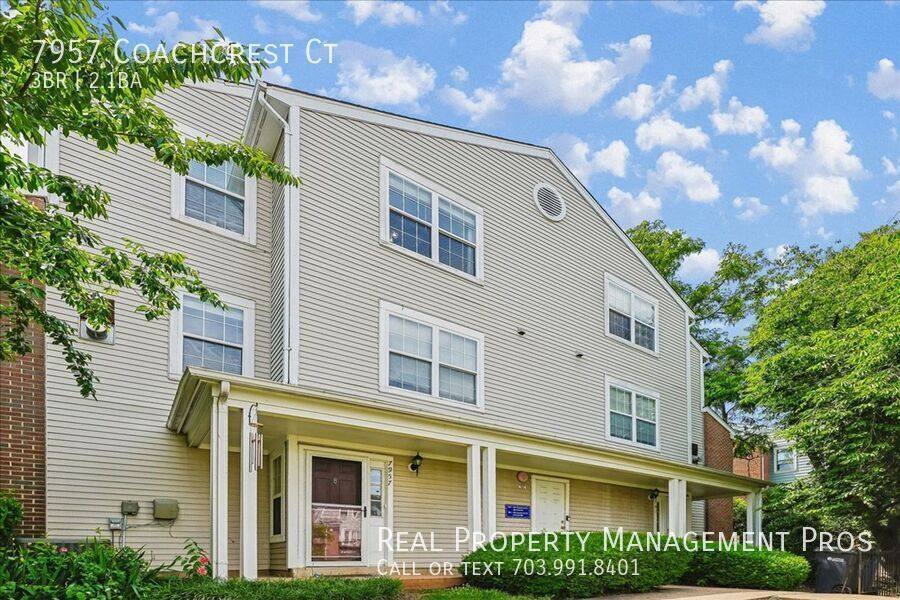 Townhouse for rent at 7957 Coachcrest Court, Manassas, VA 20109