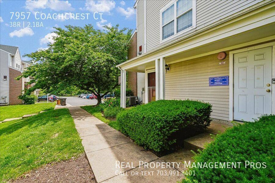 Townhouse for rent at 7957 Coachcrest Court, Manassas, VA 20109