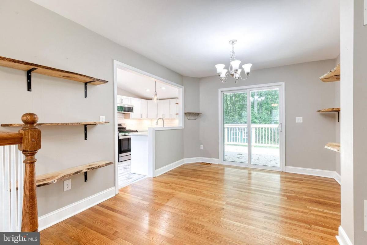House for rent at 6922 Hollenberry Rd, Sykesville, MD 21784