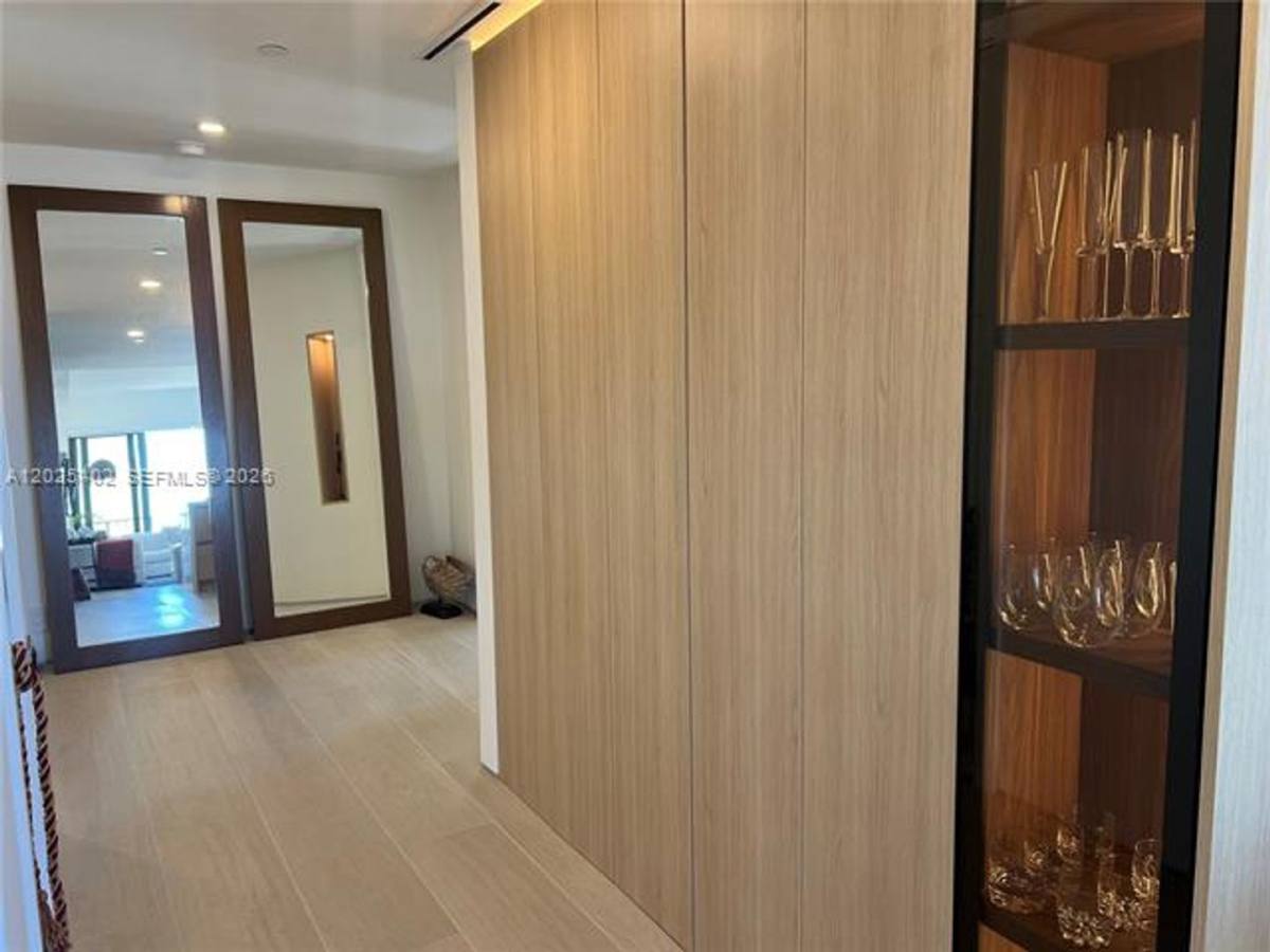 Apartment for rent at 201 Crandon Blvd, Key Biscayne, FL 33149