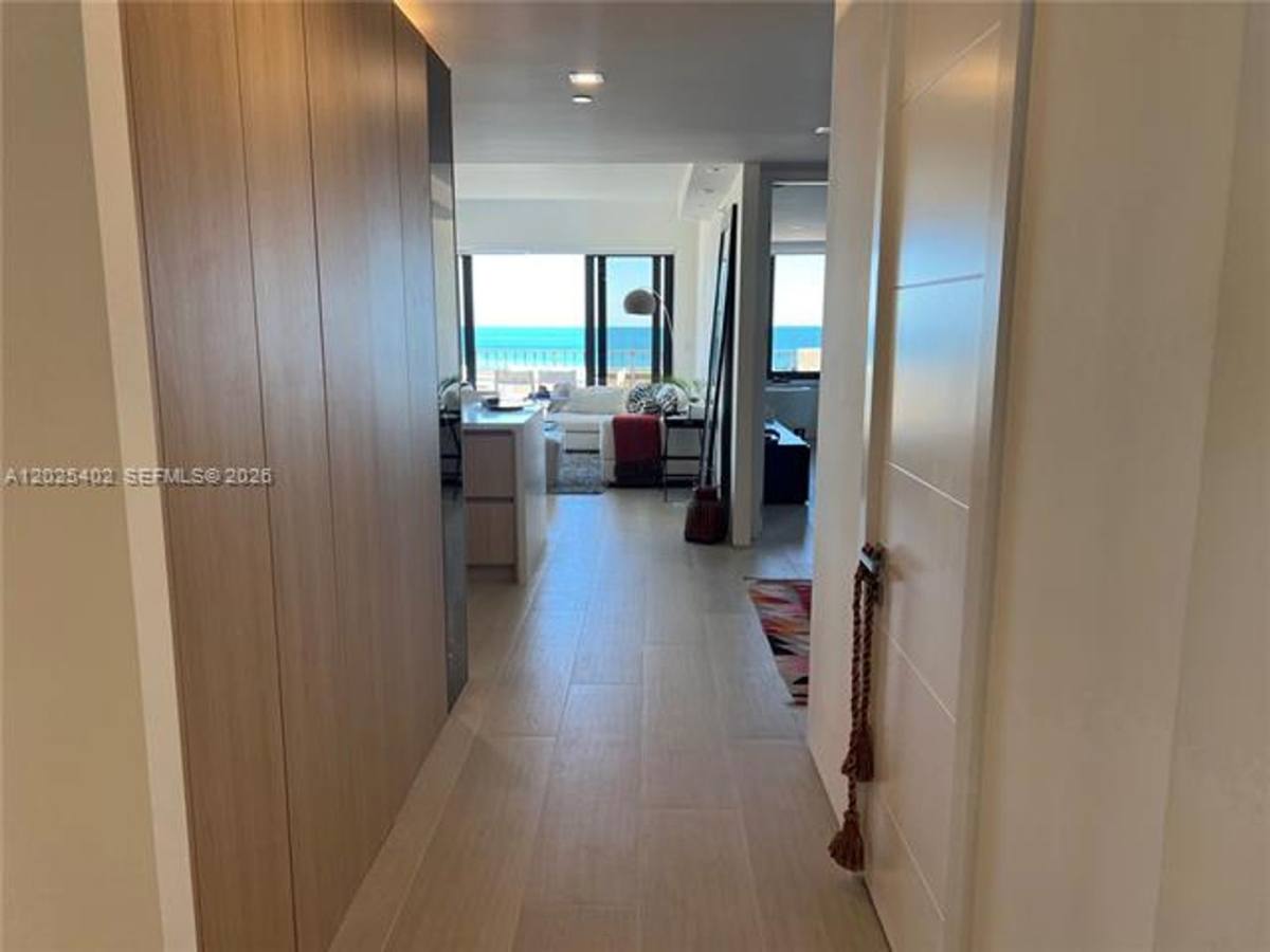 Apartment for rent at 201 Crandon Blvd, Key Biscayne, FL 33149
