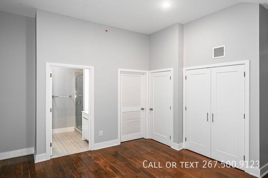 Apartment for rent at 1001 S 4th St #37, Philadelphia, PA 19147
