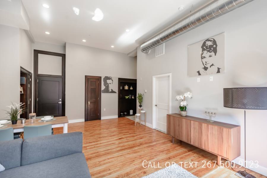 Apartment for rent at 1501 S 17th #306, Philadelphia, PA 19146