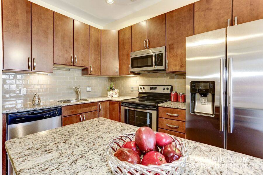 Apartment for rent at 245 15th St SE #201, Washington, DC 20003