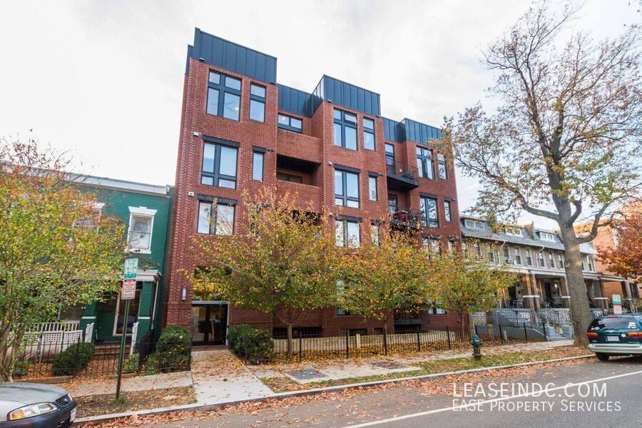 Apartment for rent at 245 15th St SE #201, Washington, DC 20003