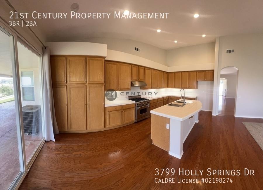 House for rent at 3799 Holly Springs Dr, Corona, CA 92881