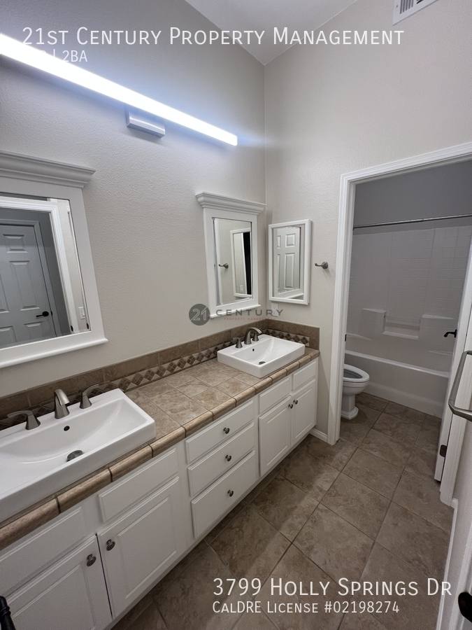 House for rent at 3799 Holly Springs Dr, Corona, CA 92881