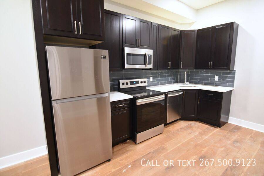 Apartment for rent at 1523 W Girard Ave #206, Philadelphia, PA 19130