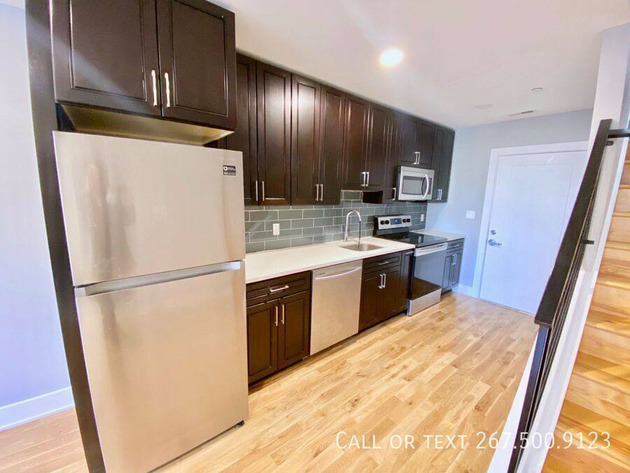 Apartment for rent at 1523 W Girard Ave #206, Philadelphia, PA 19130