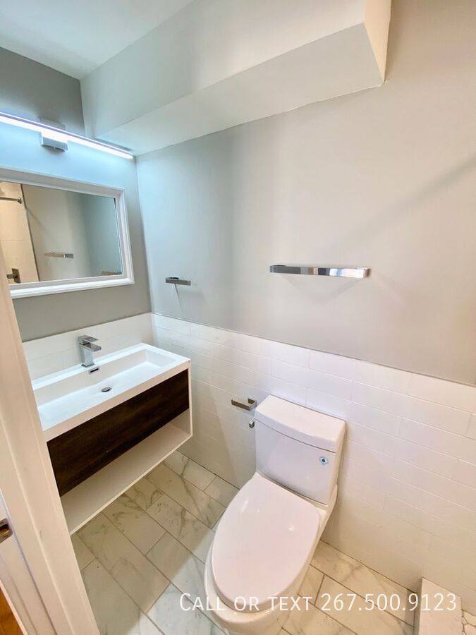 Apartment for rent at 1523 W Girard Ave #206, Philadelphia, PA 19130