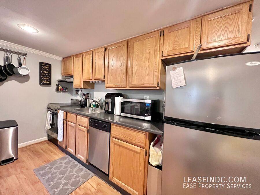 Apartment for rent at 1203 New Jersey Ave NW #B, Washington, DC 20001
