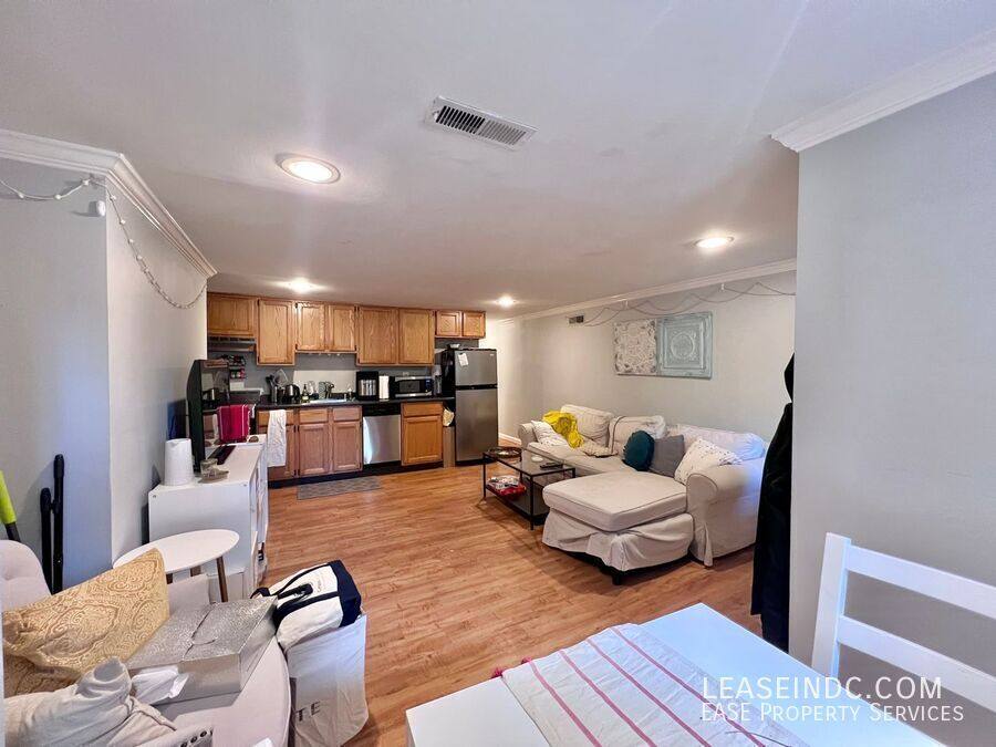 Apartment for rent at 1203 New Jersey Ave NW #B, Washington, DC 20001