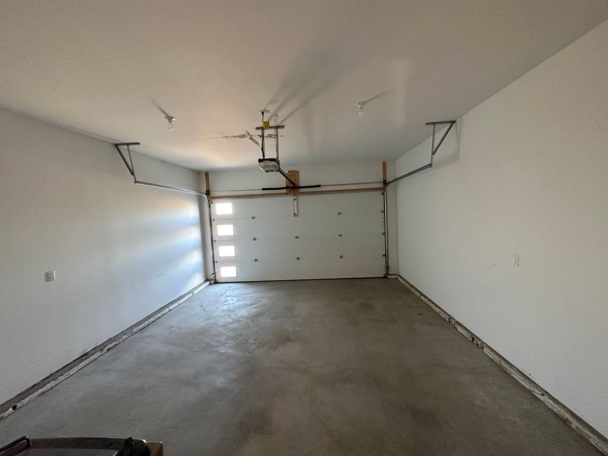 Apartment for rent at 2518 Granite Dr, Minot, ND 58703
