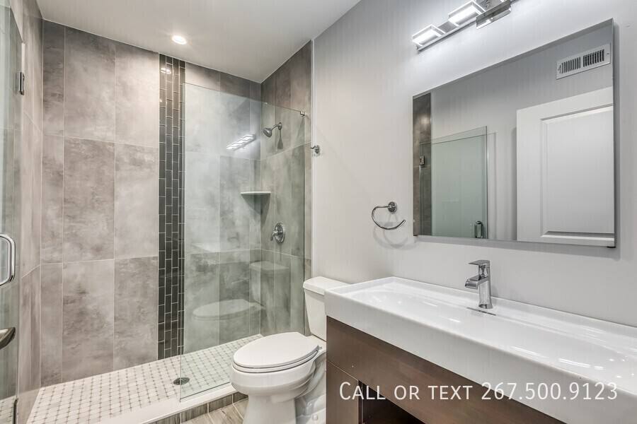 Apartment for rent at 330 Cambridge St #2B, Philadelphia, PA 19123