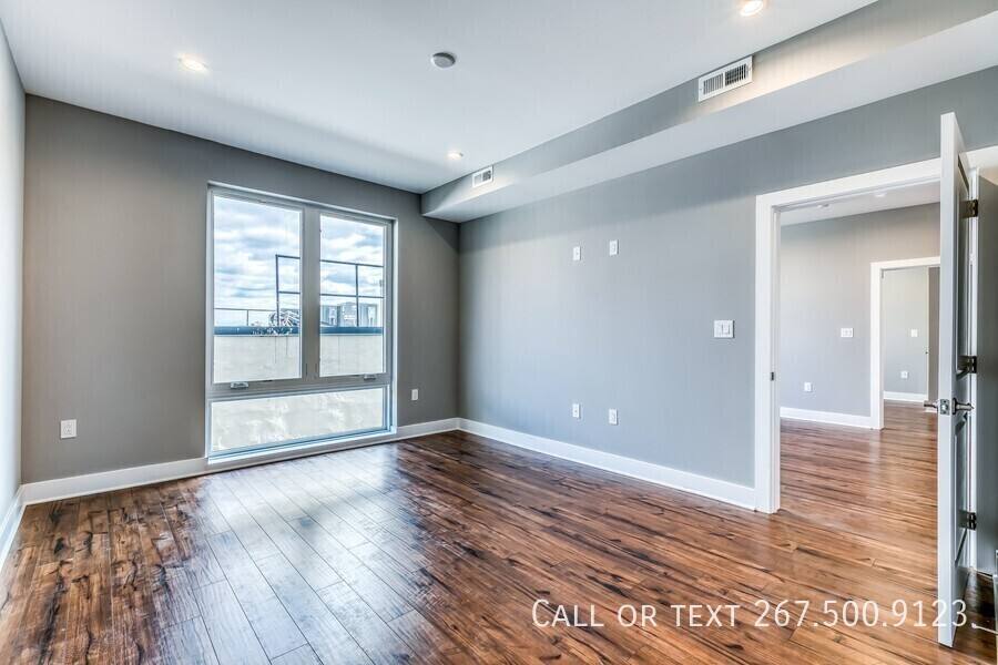 Apartment for rent at 330 Cambridge St #2B, Philadelphia, PA 19123