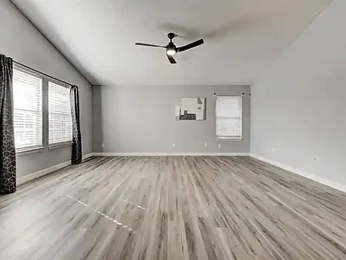 House for rent at 18637 Piedra Dr, Edmond, OK 73012