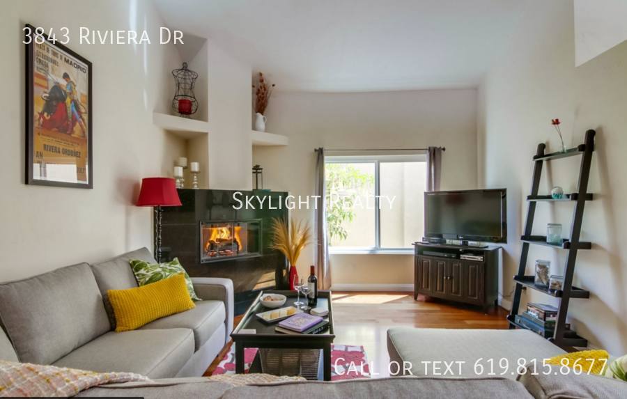 Townhouse for rent at 3843 Riviera Dr, San Diego, CA 92109