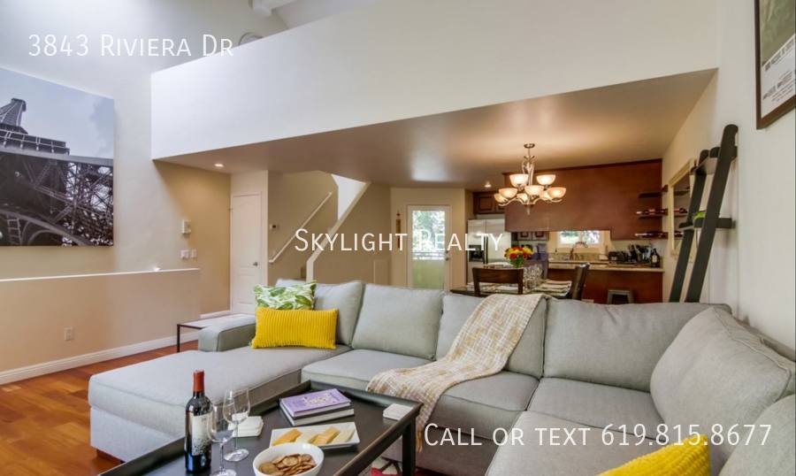 Townhouse for rent at 3843 Riviera Dr, San Diego, CA 92109