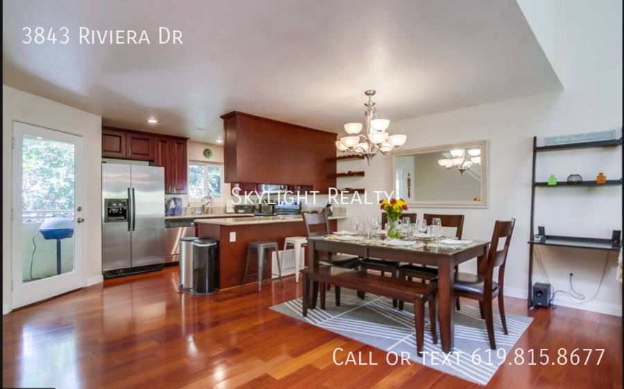 Townhouse for rent at 3843 Riviera Dr, San Diego, CA 92109