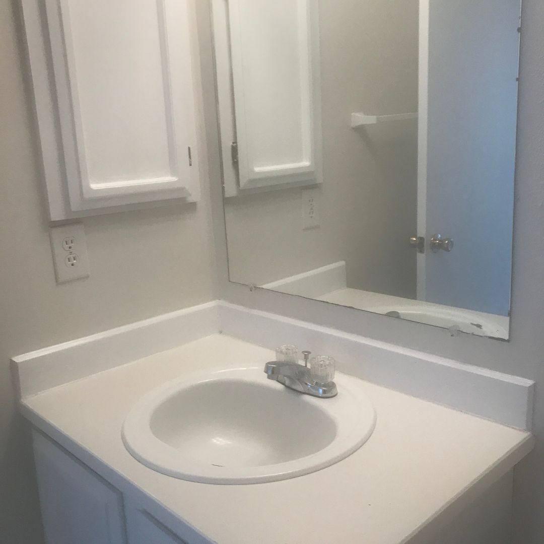 House for rent at 1328 SW 349th St, Federal Way, WA 98023