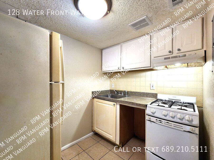 Condo for rent at 128 Water Front Way #170, Altamonte Springs, FL 32701
