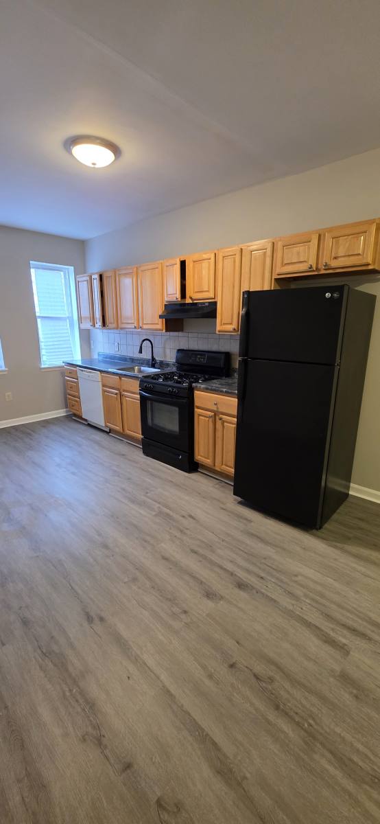 Townhouse for rent at 420 N Montford Ave, Baltimore, MD 21224