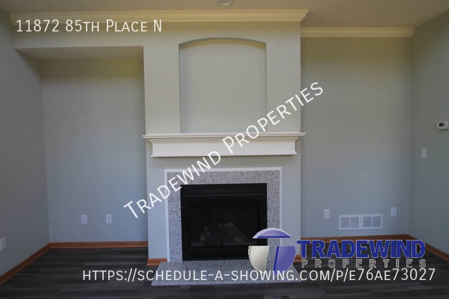 Townhouse for rent at 11872 85th Place N, Osseo, MN 55369