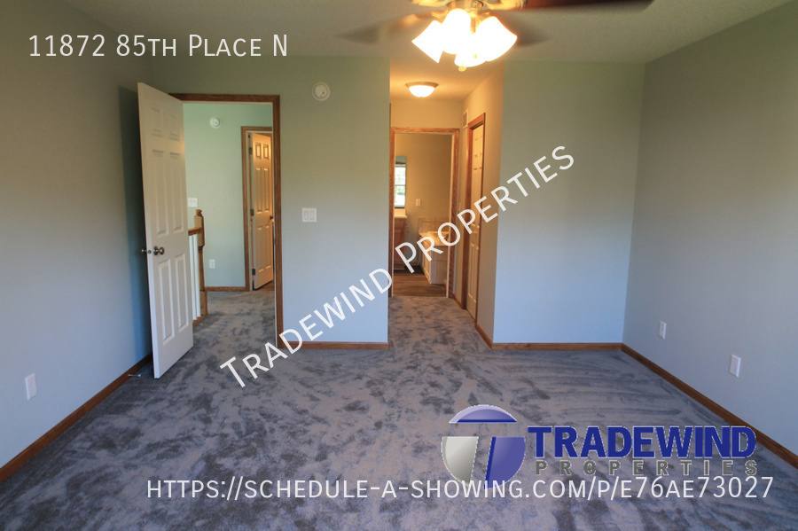Townhouse for rent at 11872 85th Place N, Osseo, MN 55369
