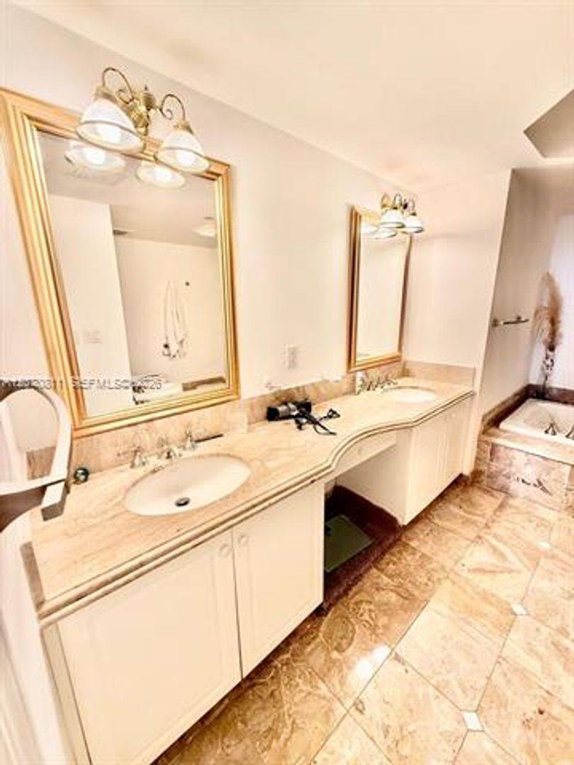 Condo for rent at 9559 Collins Ave, Miami Beach, FL 33154