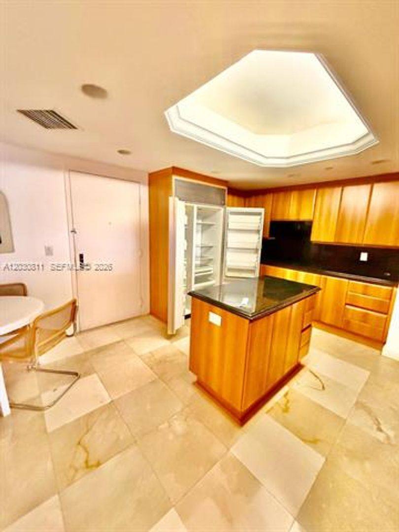 Condo for rent at 9559 Collins Ave, Miami Beach, FL 33154
