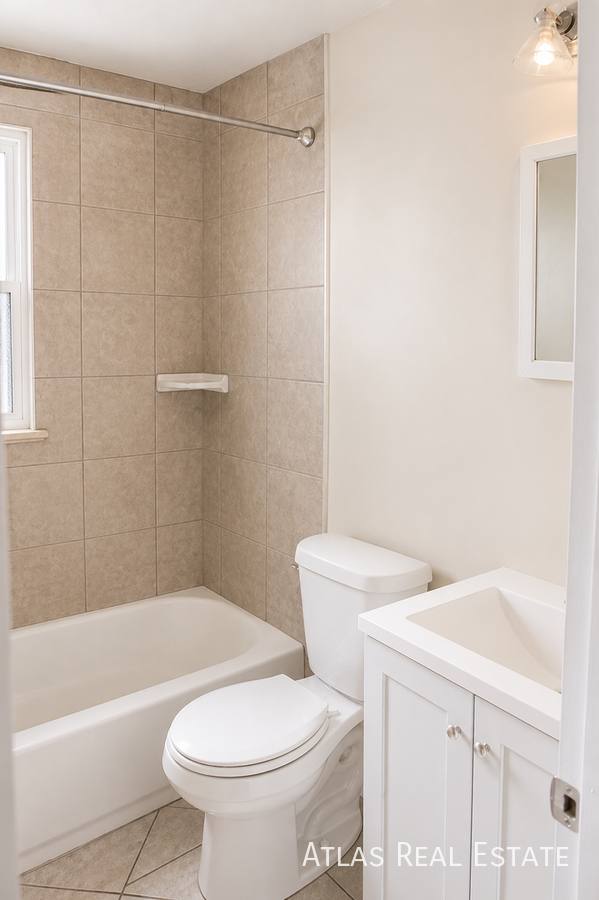 Apartment for rent at 1538 N Uinta St, Denver, CO 80220