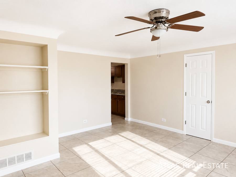 Apartment for rent at 1538 N Uinta St, Denver, CO 80220