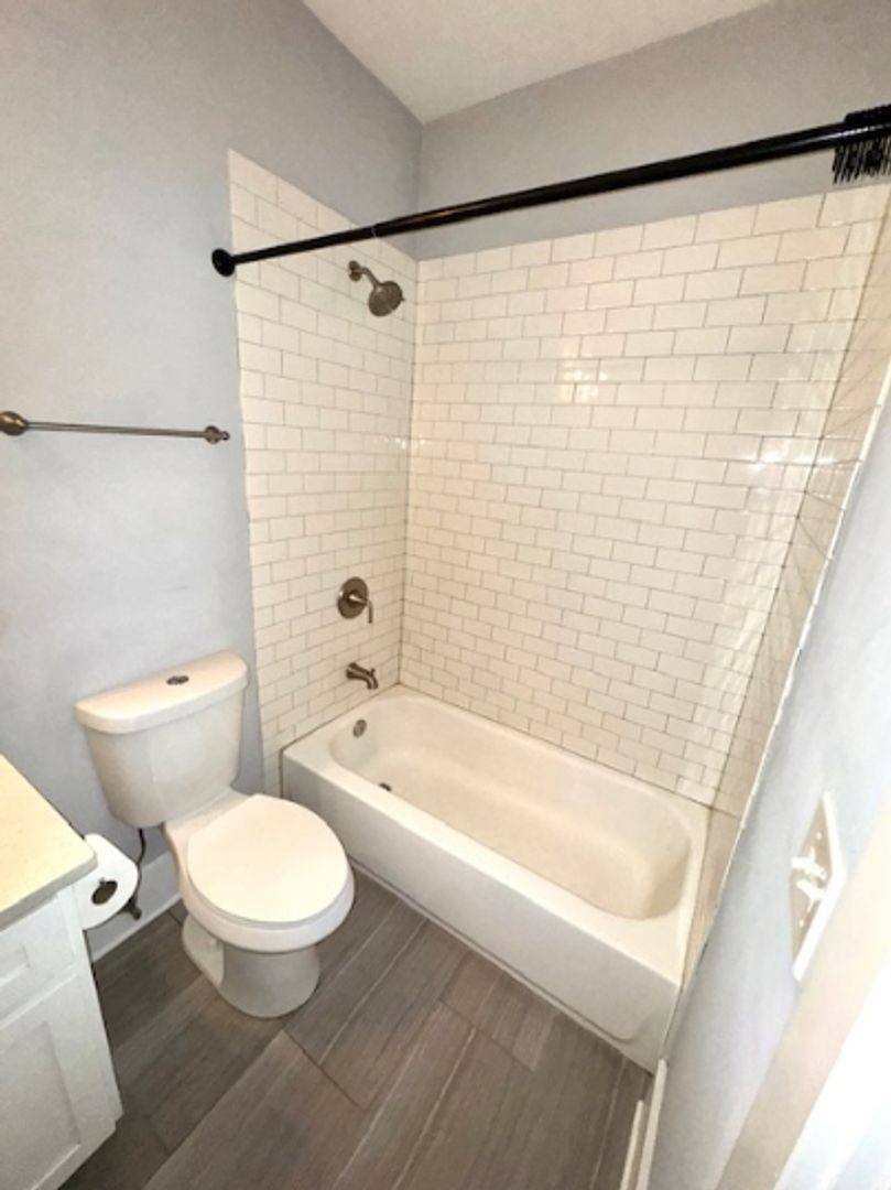 Apartment for rent at 1722 W 21st St, Chicago, IL 60608