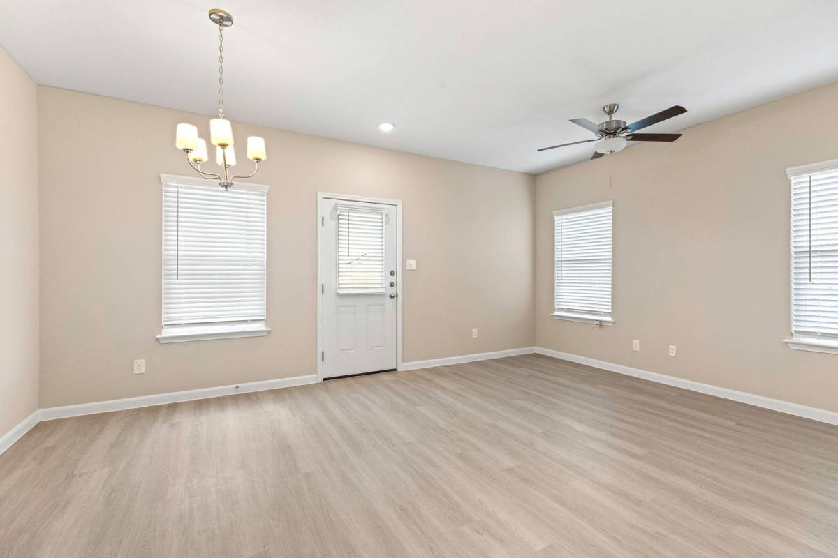 Townhouse for rent at 2724 Armaan Way, Converse, TX 78109