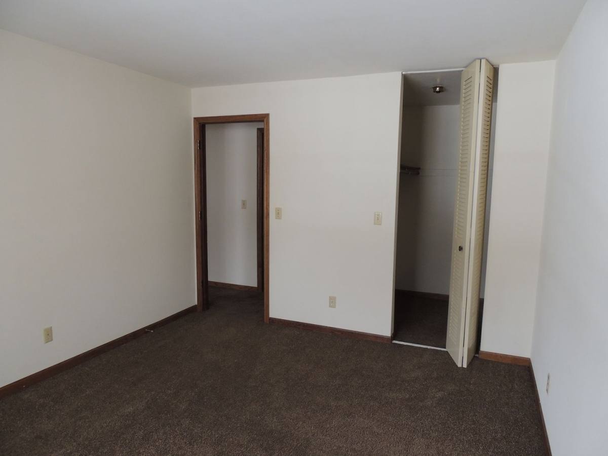 Apartment for rent at 1222-1226 Fleetfoot Dr, Waukesha, WI 53186
