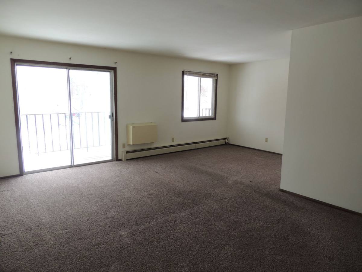 Apartment for rent at 1222-1226 Fleetfoot Dr, Waukesha, WI 53186